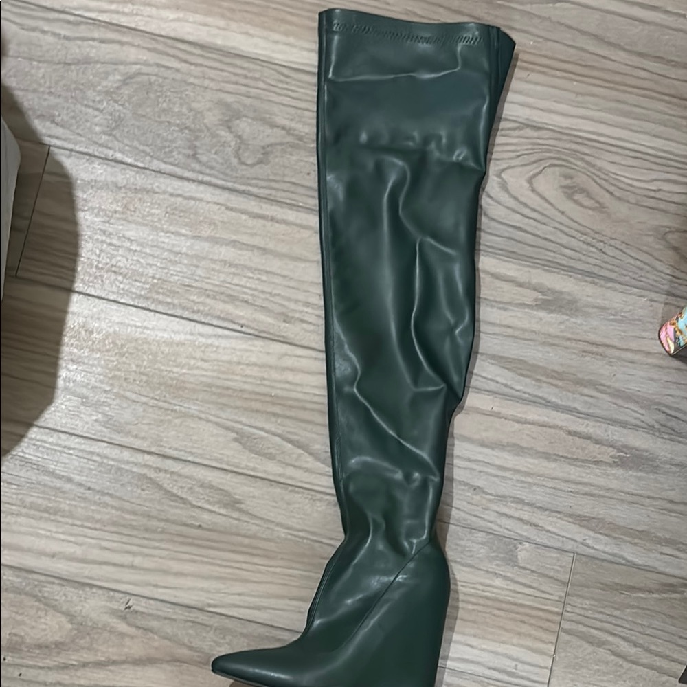 Sleek Green Over the Knee Boots with Waterproof Finish